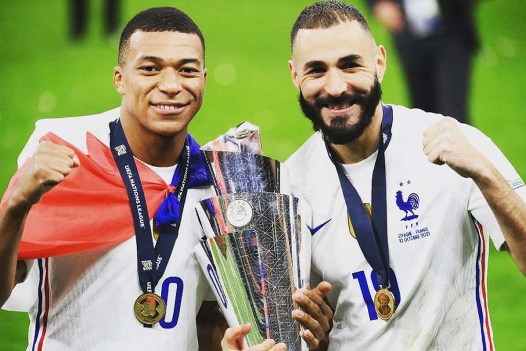mbappe and benzema celebrating
