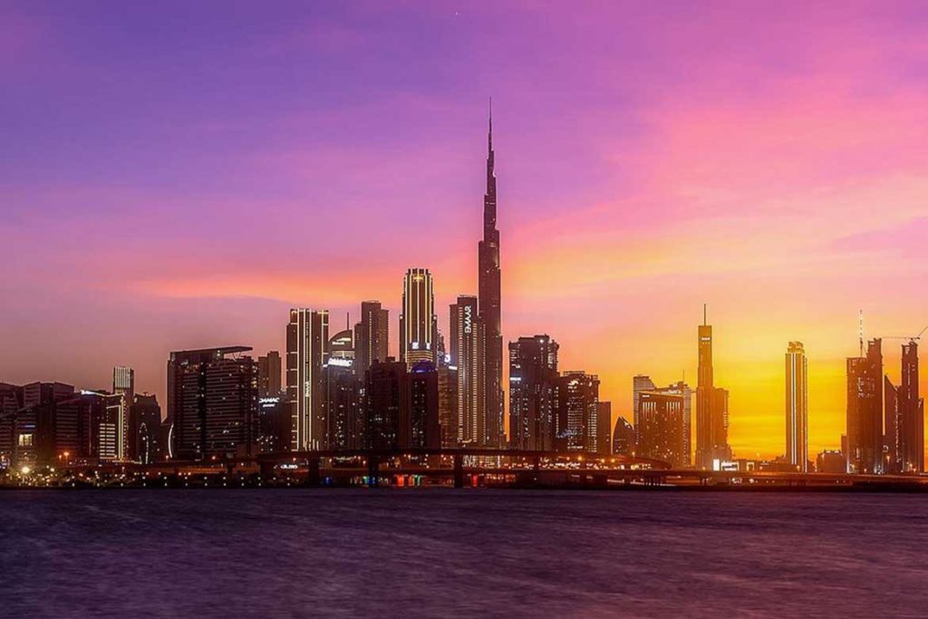 sunset dubai in summer